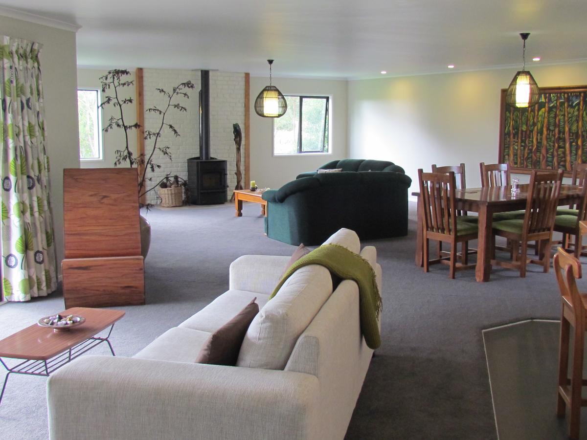 تاورانجا Rolling Hills Country Stay B&B المظهر الخارجي الصورة